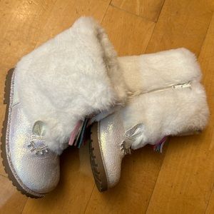 Girls unicorn white soft  boots
